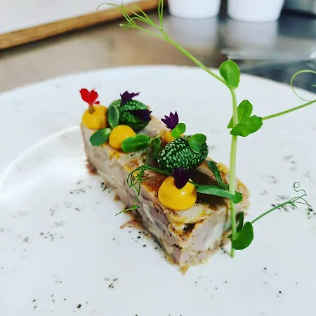 Sintica Отель 4*