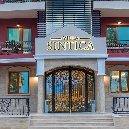 Sintica 4*