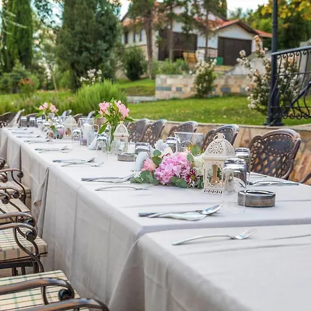 Отель Sintica 4*